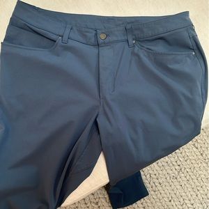 Lululemon Men’s ABC Pants Size 36 hemmed to 30 in inseam in Iron Blue